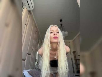 WhiteGirl-one bongacams stream image