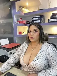 isabella_horney_ stripchat stream image