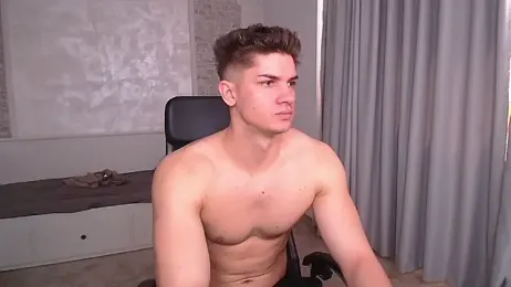 MaxKaiden stripchat stream image, 06.04.2026 09:10