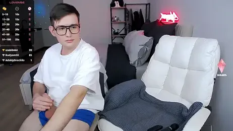 Tanya_M stripchat stream image, 08.04.2026 13:30