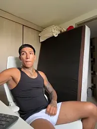 sendfer stripchat stream image, 13.04.2026 18:50