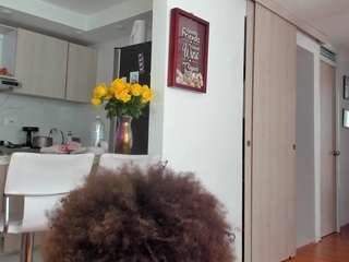 karlyee camsoda stream image