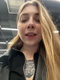 Sunny___Bunny stripchat stream image, 22.04.2026 12:10