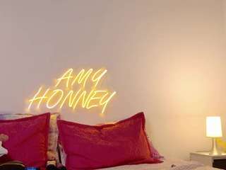 amyhonney camsoda stream image