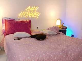 amyhonney camsoda stream image