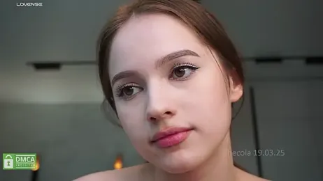 hecola stripchat stream image