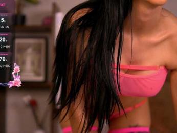 KairaAndrews bongacams stream image