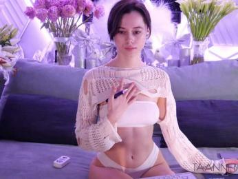 Taanni bongacams stream image