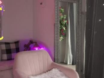 mysticxkitty chaturbate stream image, 10.04.2025 16:00