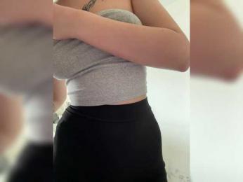 BabyDarii bongacams stream image