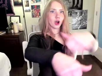 eve003300 chaturbate stream image, 21.04.2025 22:10