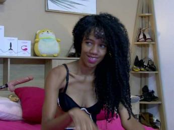 MoanaFrenchy bongacams stream image