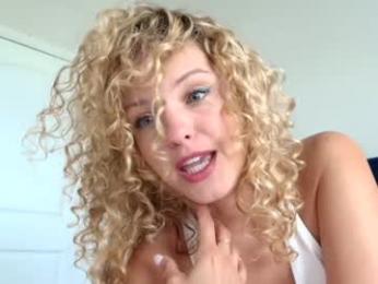 theislandgirl chaturbate stream image, 30.04.2025 16:50