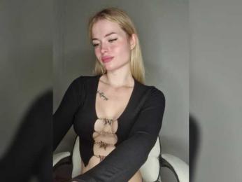 VladaMais bongacams stream image