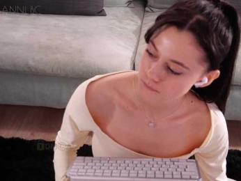 Taanni bongacams stream image